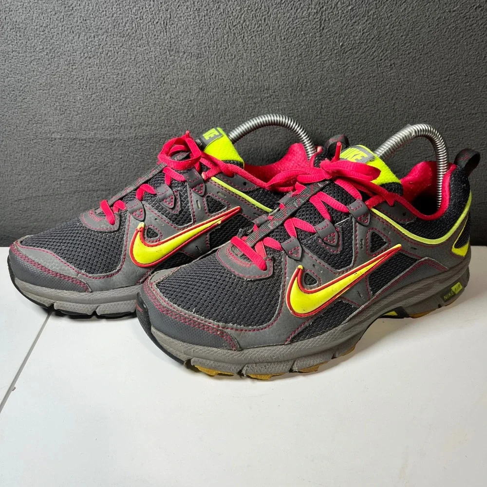 Nike Alvord 9 Trail Running Shoes Mens 8 Grey Volt Pink 443517-036 Sneaker